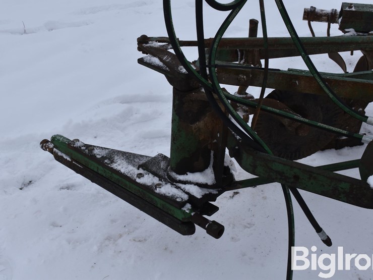 john-deere-f145h-image-10