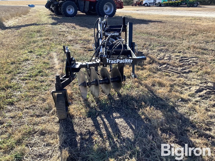 john-deere-4040-image-8