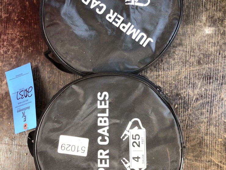 qt-2-jumper-cables-25’-4-gauge-image-3