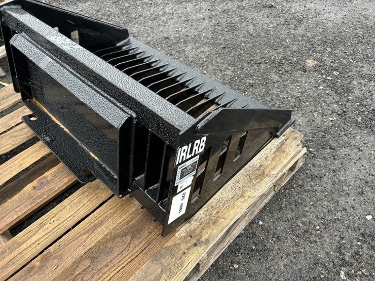 2025-ir-rock-screening-bucket-image-2