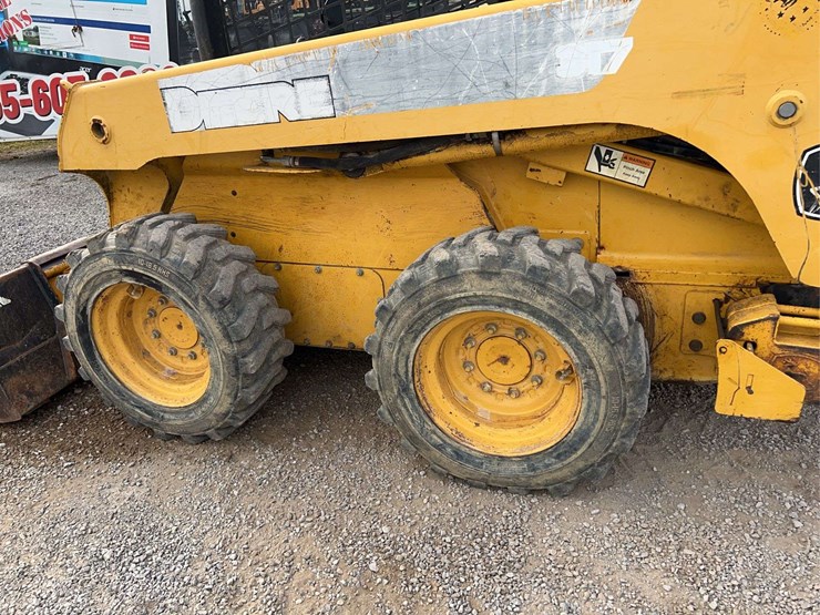 john-deere-317-image-26