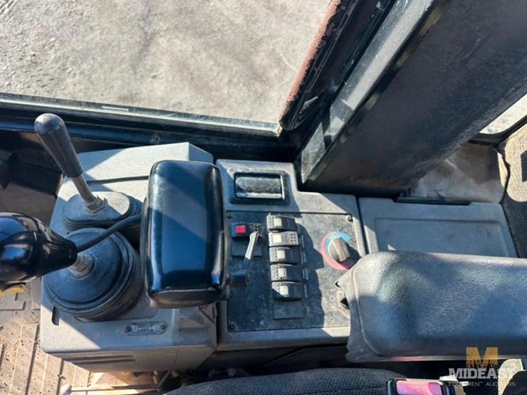 2001-caterpillar-it28g-image-22