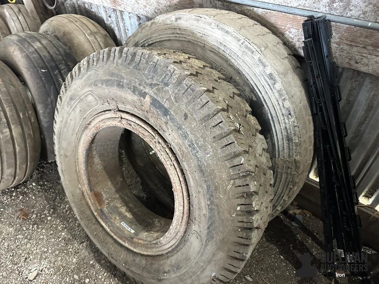 10.00-20-wheels-image-2