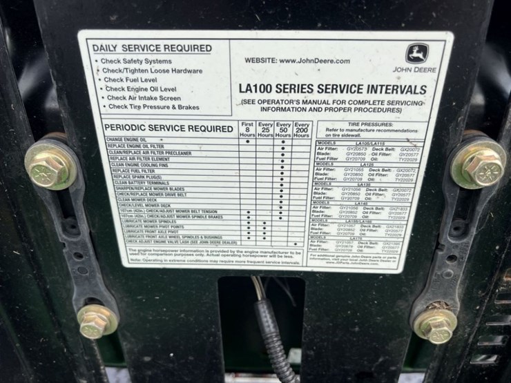 john-deere-la135-image-12