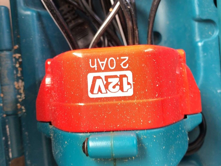 makita-trim-saw-5093d-image-3