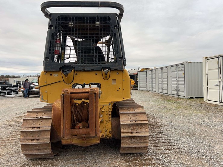 2015-caterpillar-d5k2-lgp-image-30
