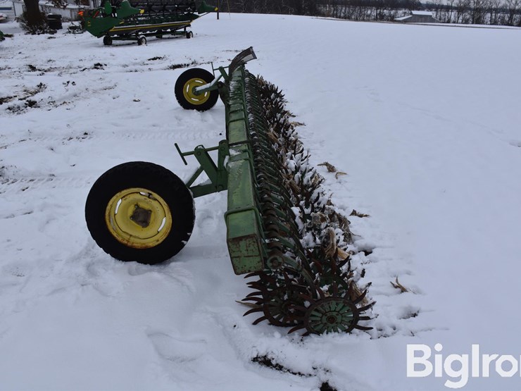 john-deere-400-image-8