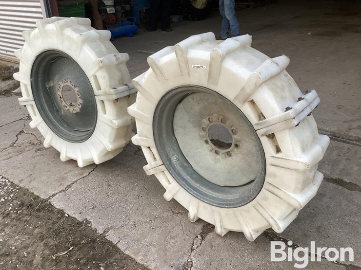 mach-2-11.2x24-airless-pivot-wheels-image-3