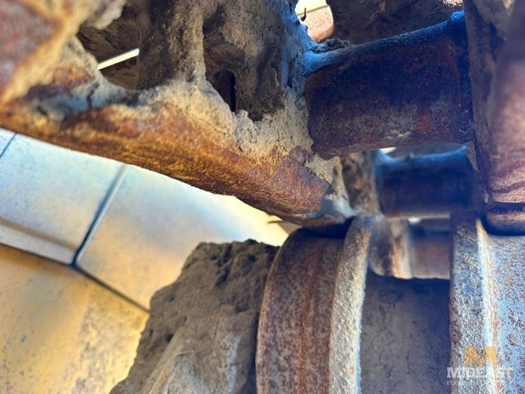 2004-caterpillar-d6r-xl-image-28