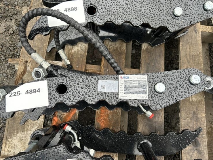 2025-ir-hydraulic-thumb-image-1