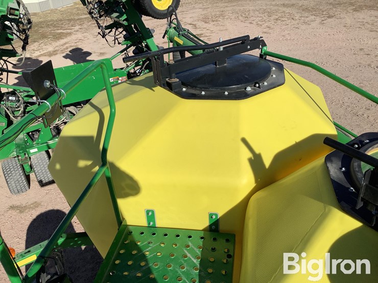 2017-john-deere-1890c-1910t-air-seeder-&-commodity-cart-image-18
