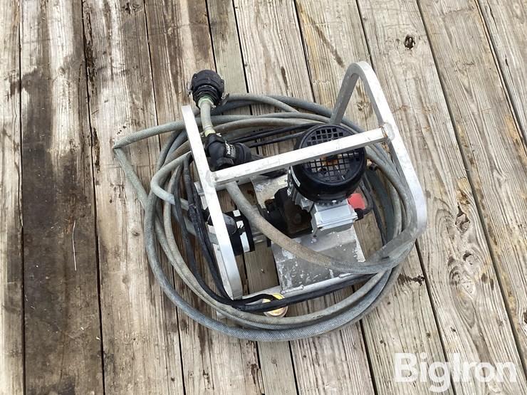 2017-dostec-20039-d4-fertilizer-pump-image-16