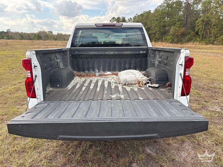 2021-chevrolet-silverado-1500-image-21