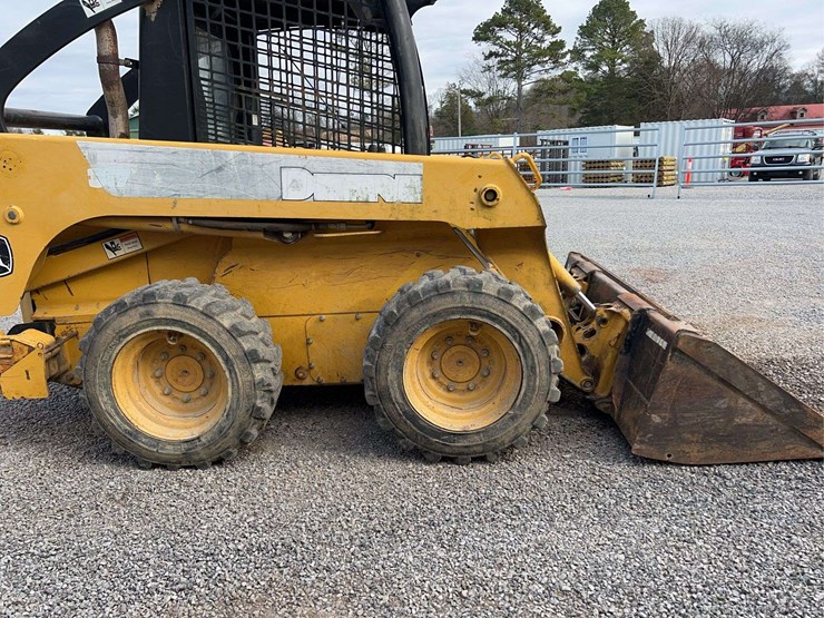 john-deere-317-image-15