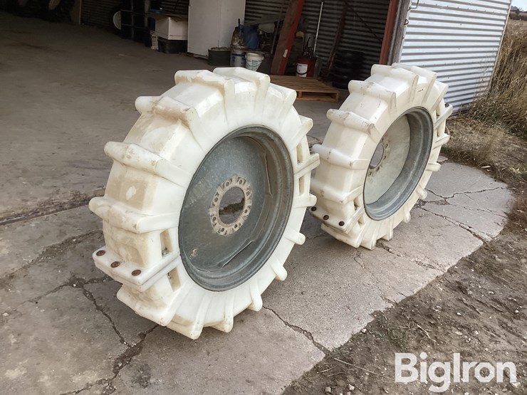 mach-2-11.2x24-airless-pivot-wheels-image-1