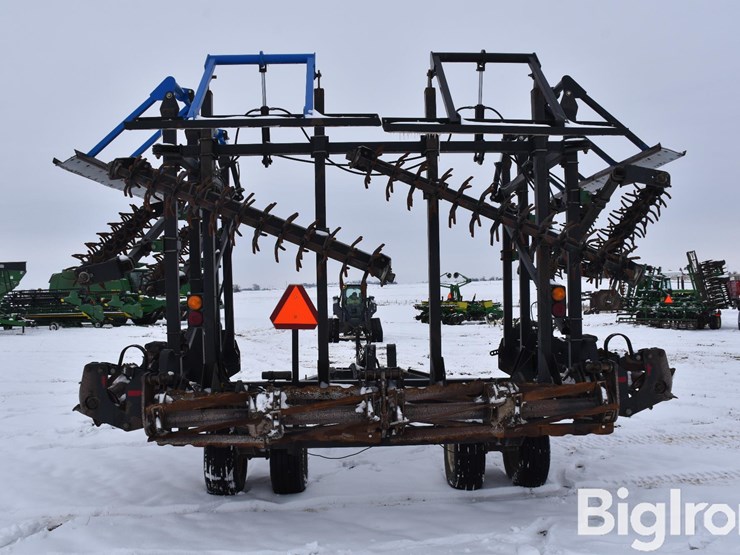 landoll-to-the-max-roller-harrow-image-6