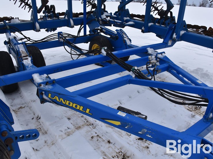 landoll-130-32-to-the-max-roller-harrow-image-15