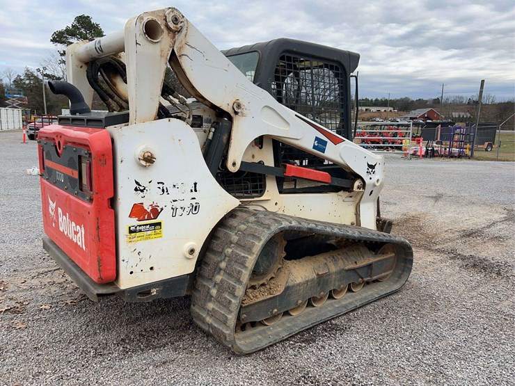 2019-bobcat-t770-image-17