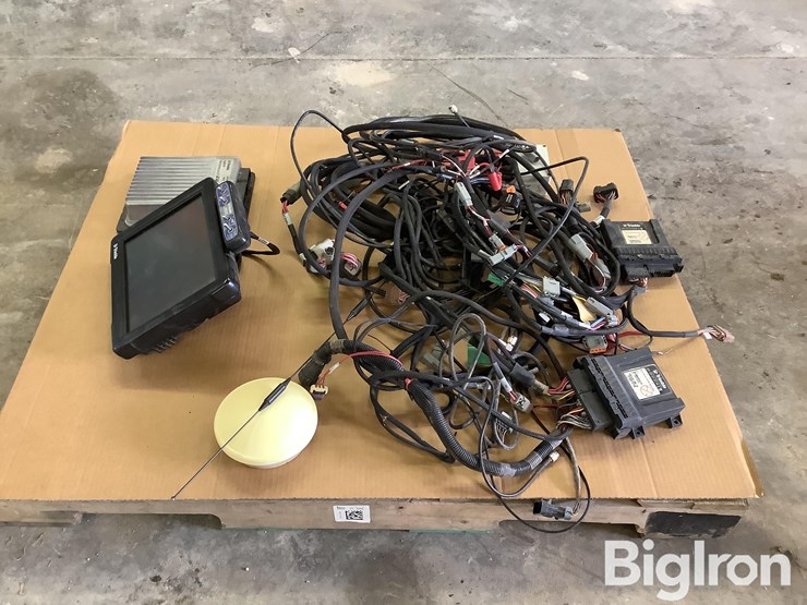 john-deere-8320-image-8