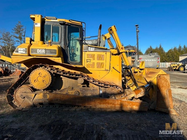 2004-caterpillar-d6r-xl-image-13