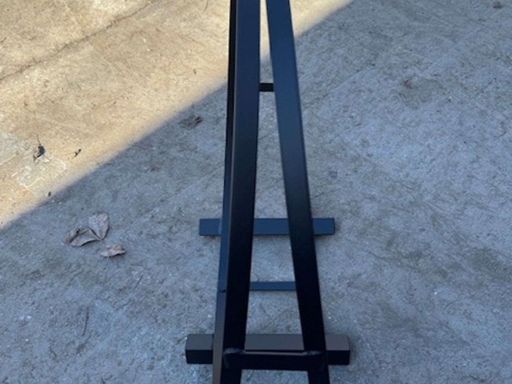 unused-iron-firewood-holder-image-2