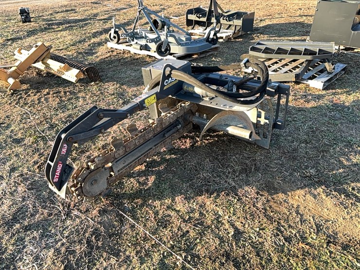 cnh-trencher-skid-steer-attachment-sn:385257-image-1