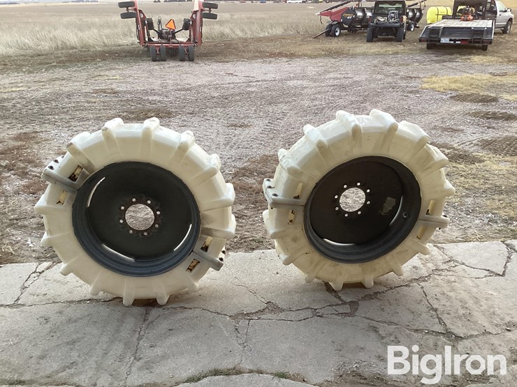 mach-2-11.2x24-airless-pivot-wheels-image-6