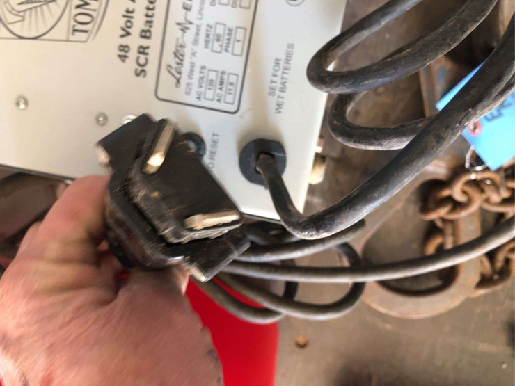 tomberlin-48-volt-golf-cart-charger-image-4