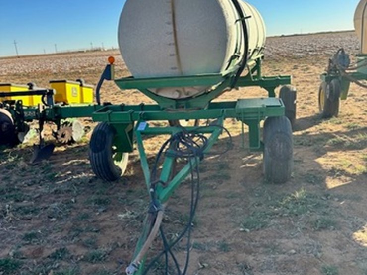 fertilizer-trailer-image-1