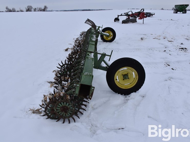 john-deere-400-image-4