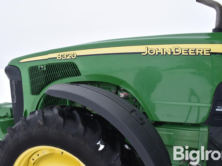 john-deere-8320-image-13