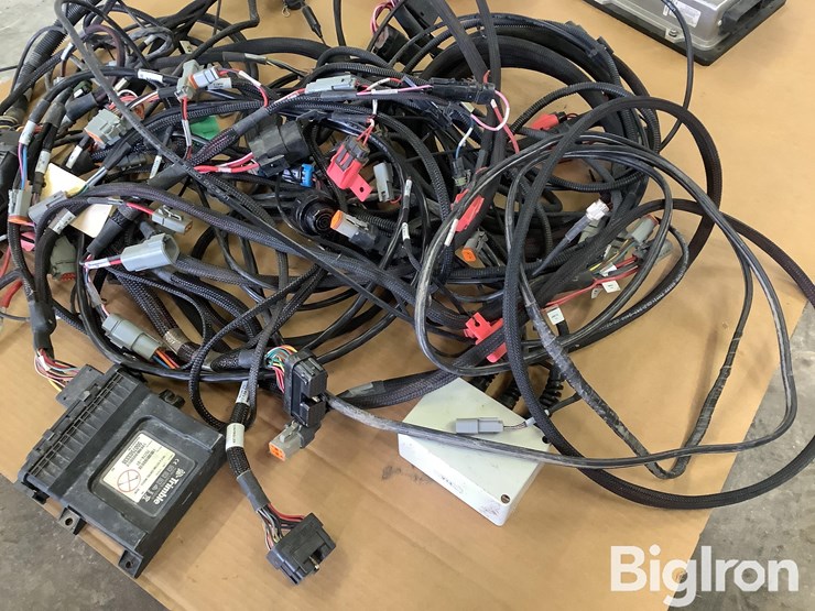 john-deere-8320-image-17