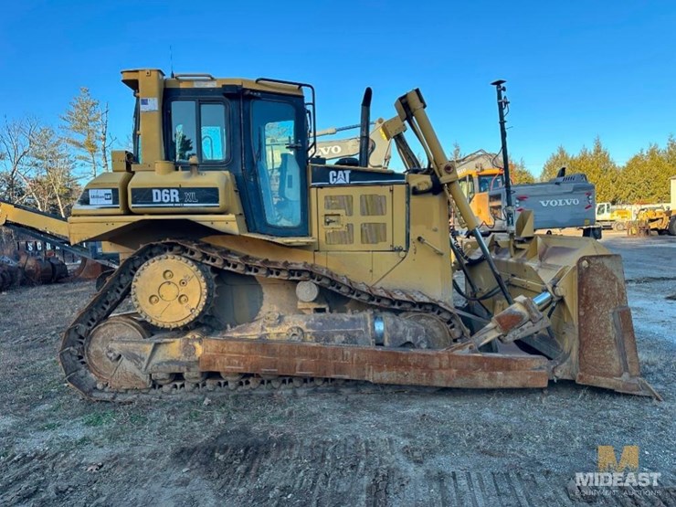 2004-caterpillar-d6r-xl-image-11