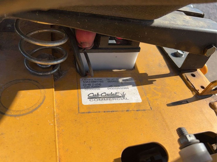 2014-cub-cadet-z-wing-48-image-22