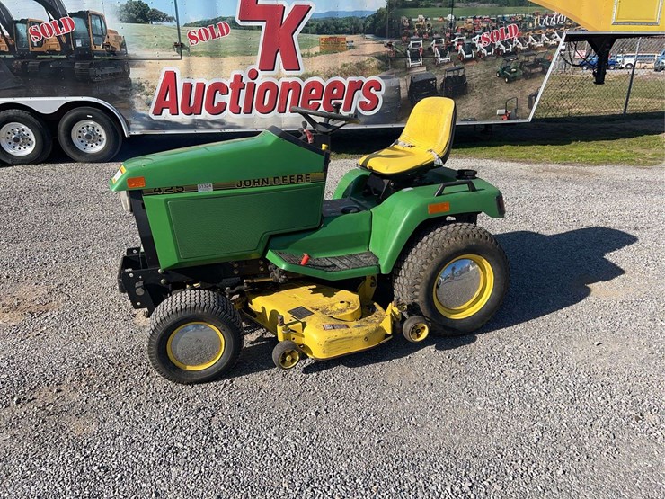 john-deere-425-image-7