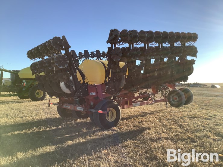 2012-krause-gladiator-16r30-strip-till-machine-image-5
