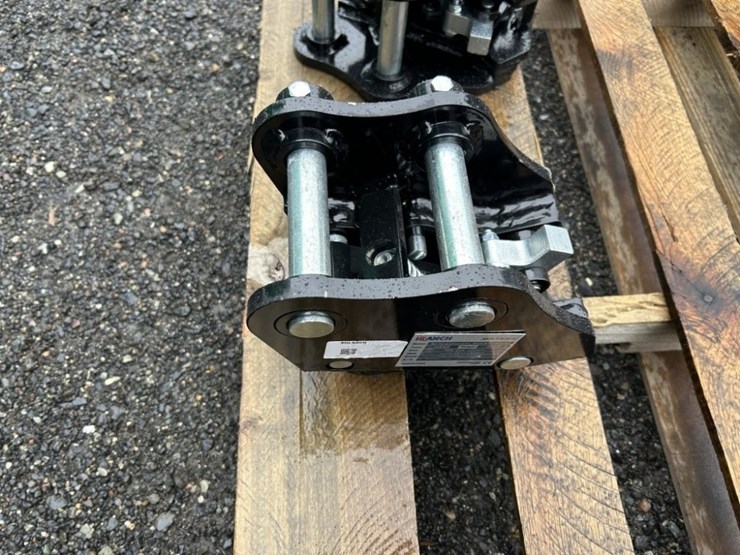 2025-ir-quick-coupler-image-1