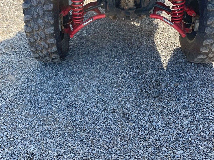 2015-polaris-rzr-900-image-7