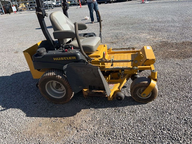 hustler-fastrak-48-image-10