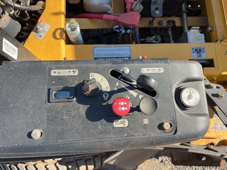 hustler-fastrak-48-image-23