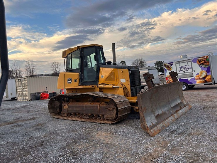 2007-deere-750j-image-2