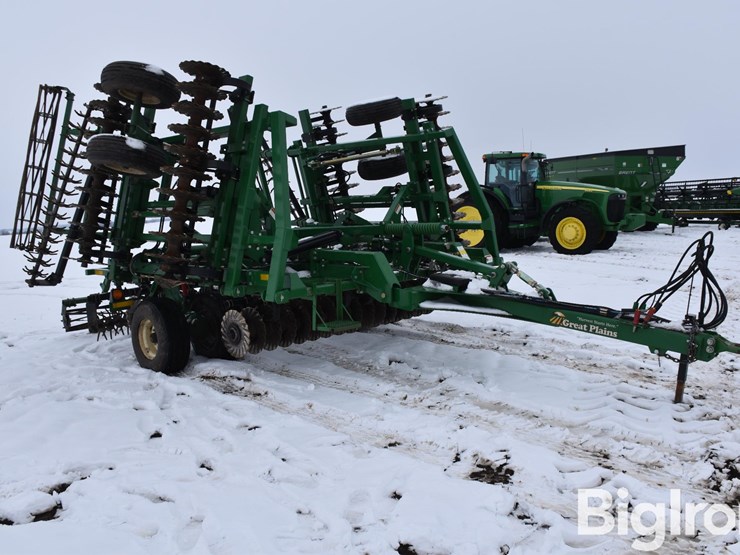 great-plains-2400tm-image-3