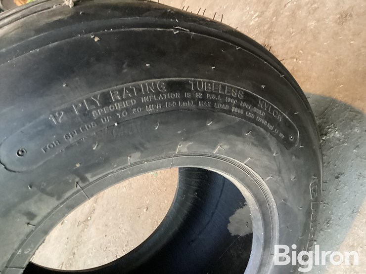 carlisle-12.5l-15sl-implement-tires-image-13