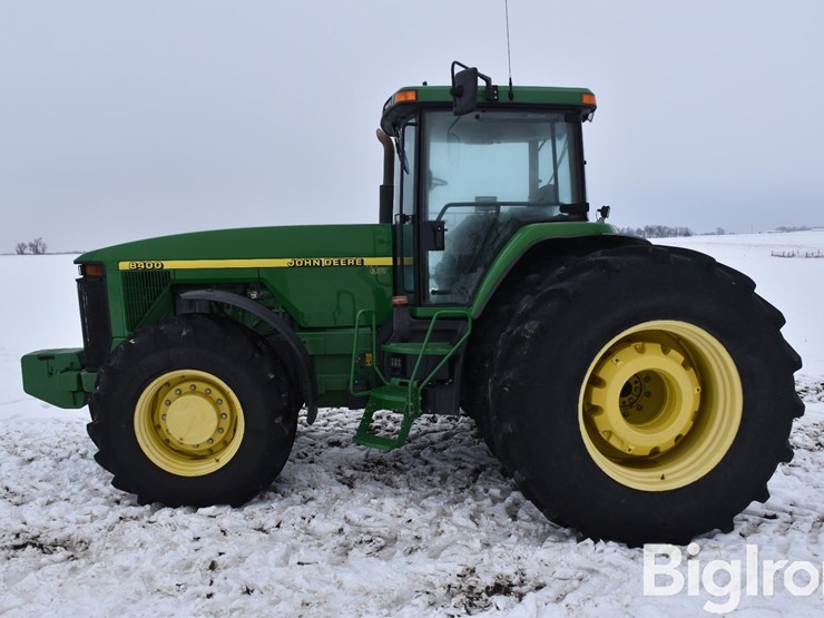 john-deere-8400-image-8