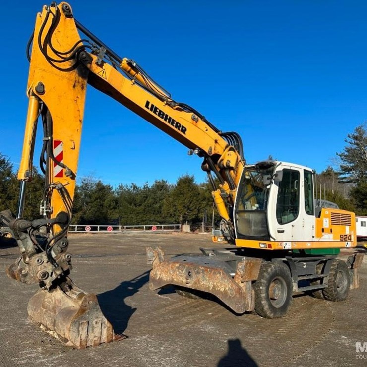 2012 Liebherr 924C Wheeled Excavator