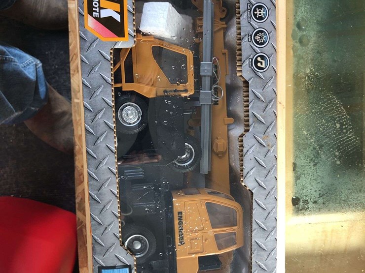 unused-ziehl-abegg-38"-industrial-warehouse-fan-image-1