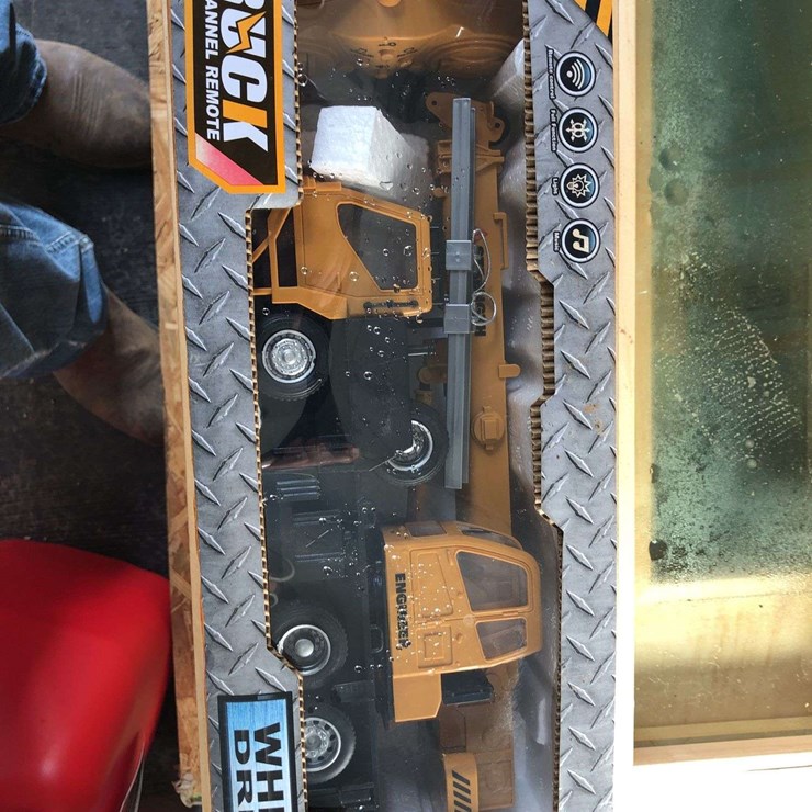 UNUSED ZIEHL-ABEGG 38" INDUSTRIAL WAREHOUSE FAN