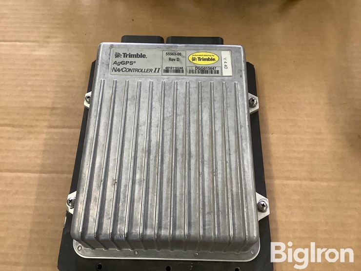 john-deere-8320-image-11