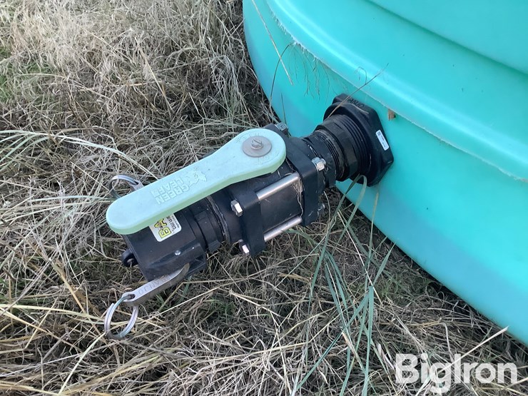 2023-endura-plas-1550-gallon-tank-image-14