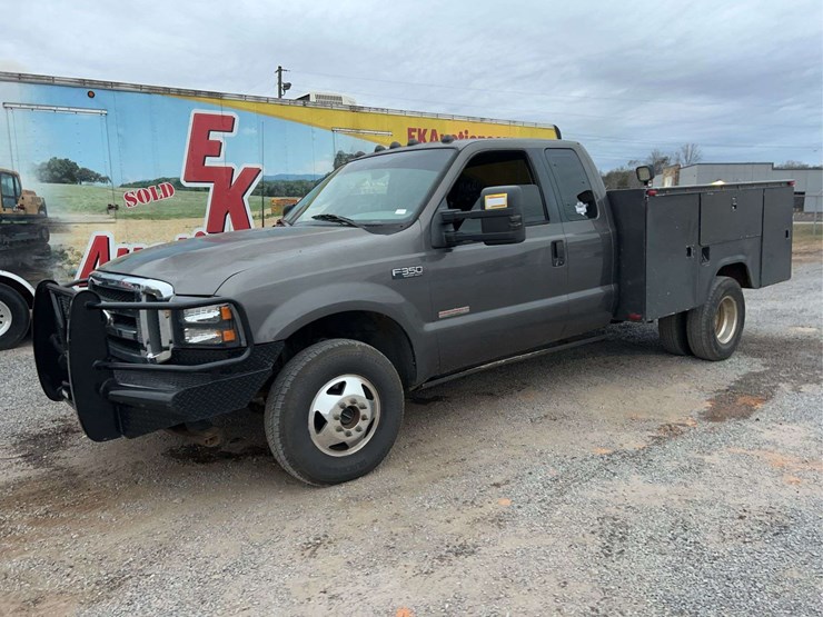 2003-ford-f350-image-4